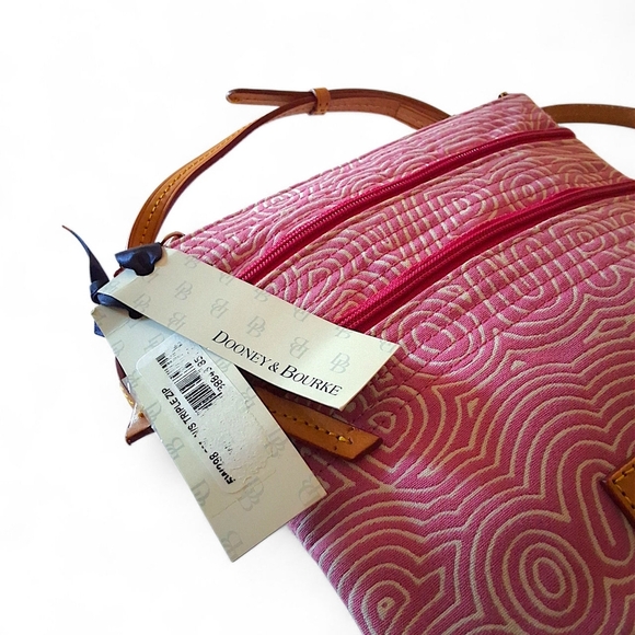 Dooney & Bourke Quilted Double Zip Crossbody – Pink Swirl Logo - Picture 7 of 13